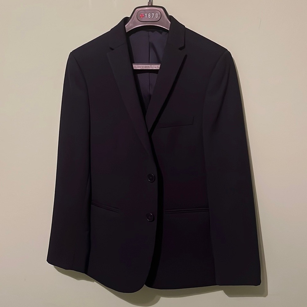 Lord and Taylor slim cut blue blazer